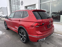 Volkswagen TIGUAN HIGHLINE R-LINE 4MOTION CUIR TOIT PANO CARPLAY 2024