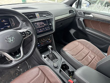 Volkswagen TIGUAN HIGHLINE R-LINE 4MOTION CUIR TOIT PANO CARPLAY 2024