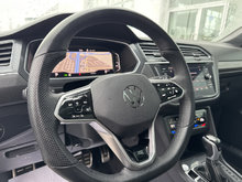 Volkswagen TIGUAN HIGHLINE R-LINE 4MOTION CUIR TOIT PANO CARPLAY 2024