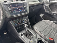 Volkswagen TIGUAN HIGHLINE R-LINE 4MOTION CUIR TOIT PANO CARPLAY 2024
