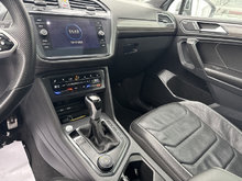 Volkswagen TIGUAN HIGHLINE RLINE 4MOTION CUIR TOIT PANO CARPLAY 2024