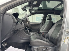 Volkswagen TIGUAN HIGHLINE RLINE 4MOTION CUIR TOIT PANO CARPLAY 2024