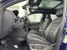 Volkswagen TIGUAN HIGHLINE RLINE 4MOTION CUIR TOIT PANO CARPLAY 2024