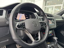 Volkswagen TIGUAN HIGHLINE RLINE 4MOTION CUIR TOIT PANO CARPLAY 2024
