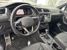 Volkswagen TIGUAN HIGHLINE RLINE 4MOTION CUIR TOIT PANO CARPLAY 2024