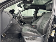 Volkswagen TIGUAN HIGHLINE RLINE 4MOTION CUIR TOIT PANO CARPLAY 2024