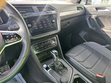 Volkswagen TIGUAN HIGHLINE R-LINE 4MOTION CUIR TOIT PANO CARPLAY 2024