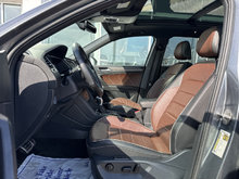 Volkswagen TIGUAN HIGHLINE R-LINE 4MOTION CUIR TOIT PANO CARPLAY 2024