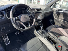 Volkswagen TIGUAN HIGHLINE R-LINE 4MOTION CUIR TOIT PANO CARPLAY 2024