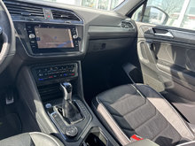 Volkswagen TIGUAN HIGHLINE R-LINE 4MOTION CUIR TOIT PANO CARPLAY 2024