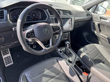 Volkswagen TIGUAN HIGHLINE R-LINE 4MOTION CUIR TOIT PANO CARPLAY 2024