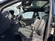 Volkswagen TIGUAN HIGHLINE R-LINE 4MOTION CUIR TOIT PANO CARPLAY 2024