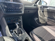 Volkswagen TIGUAN HIGHLINE R-LINE 4MOTION CUIR TOIT PANO CARPLAY 2024