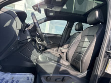 Volkswagen TIGUAN HIGHLINE R-LINE 4MOTION CUIR TOIT PANO CARPLAY 2024