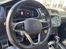 Volkswagen TIGUAN HIGHLINE R-LINE 4MOTION CUIR TOIT PANO CARPLAY 2024