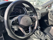 Volkswagen TIGUAN HIGHLINE R-LINE 4MOTION CUIR TOIT PANO CARPLAY 2024