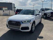 2020 Audi Q5 Progressiv Nav, Panoramic Sunroof, Bluetooth