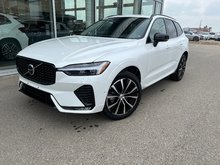 2024 Volvo XC60 Plus Dark Theme