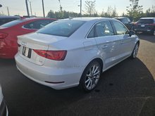 Audi A3 TDI Progressiv + TOIT + CUIR + NAVIGATION + WOW + 2015