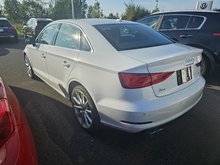 Audi A3 TDI Progressiv + TOIT + CUIR + NAVIGATION + WOW + 2015