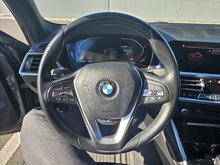 BMW 3 Series 330i xDRIVE + CUIR + TOIT + NAV + LUXE + WOW 2020 COMME NEUVE!