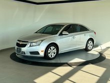 Chevrolet Cruze 1LT + CLIM + BLUETOOTH + CAMERA + 2014