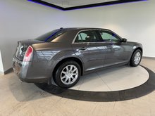 Chrysler 300 TOURING + CUIR + CAMERA + AWD + V6 +++ 2013