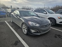 Hyundai Genesis Coupe Premium 2.0T + 274 HP + TOIT + CUIR + NAVIGATION + 2014