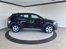 2021 Hyundai Tucson Essential + CARPLAY + SIEGE CHAUFFANT +