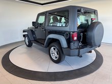 Jeep Wrangler Sport + BAS KM + BLUETOOTH + CLIM + WOW! 2011