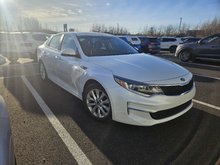 Kia Optima LX + BAS KM + BLUETOOTH + SIEGE CHAUFFANT ++ 2016 1 PROPRIO