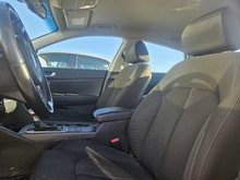 Kia Optima LX + BAS KM + BLUETOOTH + SIEGE CHAUFFANT ++ 2016 1 PROPRIO