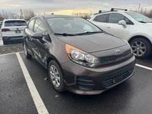 Kia Rio LX + CLIMATISATION + HATCHBACK + ECO + BAS KM +++ 2016