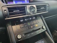 Lexus IS IS 300 + LUXURY + TOIT + SIEGE VENTILÉS + TOIT +++ 2018