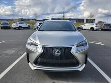 Lexus NX 200t AWD + TOIT + CUIR + NAVIGATION + CAMERA + 2015