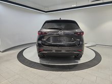 Mazda CX-5 Signature + TOIT + GPS/NAV + CUIR + 2022