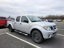 2017 Nissan Frontier SV + BAS KM + 4X4 + BLUETOOTH +++