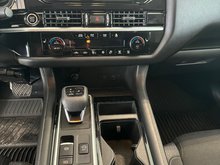 Nissan Pathfinder S + 8 PASSAGERS + CARPLAY + SIEGE CHAUFFANT + 2022