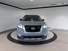 2023 Nissan Pathfinder Platinum + TOIT PANO + CUIR + NAVIGATION +