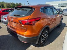 Nissan Qashqai SL + BAS KM + DEMARREUR + BLUETOOTH + CUIR + TOIT 2017