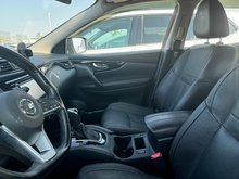 Nissan Qashqai SL + BAS KM + DEMARREUR + BLUETOOTH + CUIR + TOIT 2017