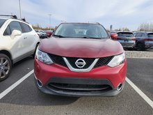 Nissan Qashqai SL + CUIR + TOIT + NAVIGATION + CAMÉRA 360 + 2017