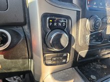 Ram 1500 Classic Warlock + NAV/GPS + CREW + V6 + CARPLAY ++ 2019