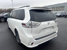 Toyota Sienna SE + TOIT + DVD + 8 PASS + CUIR +++ 2017 JAMAIS ACCIDENTE