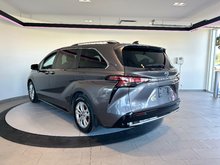 Toyota Sienna Limited + HYBRIDE + CARPLAY + TOIT + CUIR + 2023 7 PASSAGERS