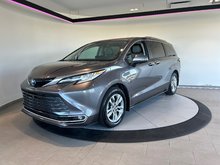 Toyota Sienna Limited + HYBRIDE + CARPLAY + TOIT + CUIR + 2023 7 PASSAGERS