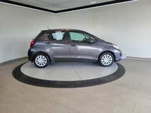 Toyota Yaris LE + ECONOMIQUE + BLUETOOTH + AIR CLIM +++ 2016