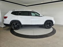 Volkswagen Atlas Highline + APPLE CARPLAY + TOIT + CUIR + NAV/GPS + 2018 PAS CHER + WOW +++