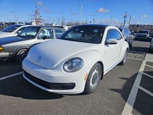 Volkswagen Beetle Coupe CLASSIC + TOIT PANO  + BAS KM + JAMAIS ACCIDENTE + 2015