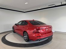 2019 Volvo S60 Momentum + 316 HP + CUIR + TOIT + CARPLAY + WOW !